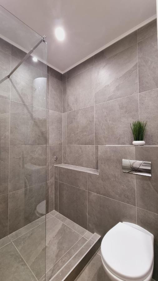 Grove Apartment + Free Parking Novi Sad Exterior foto